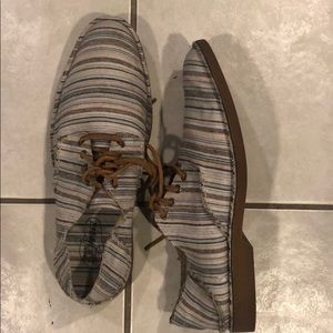 Harbor plan toe tan stripe sz 13 men